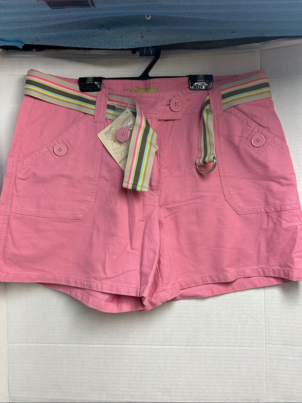 High-Waist Pink Belted Women's Shorts with Front Pockets